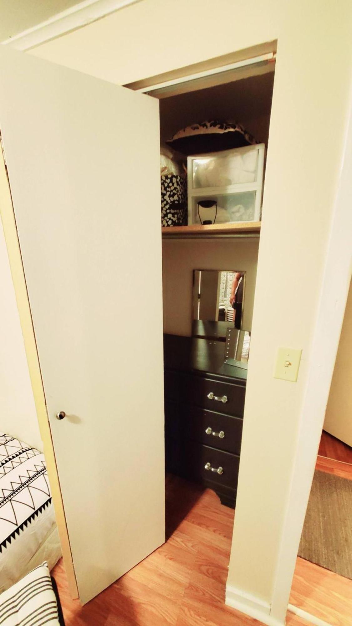 Room In Guest Room - Black-White Rm By Yale U New Haven Ngoại thất bức ảnh